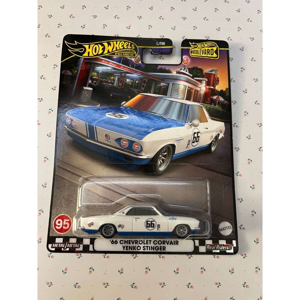 Hot Wheels Boulevard ‘66 Chevrolet Corvair Yenko